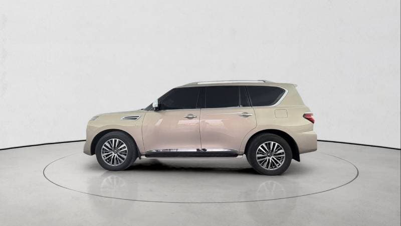 2021 Nissan Patrol LE PLATINUM CITY thumbnail 3