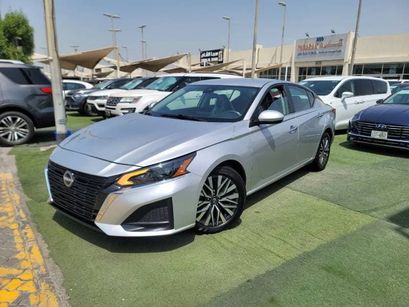 2023 Nissan Altima SV