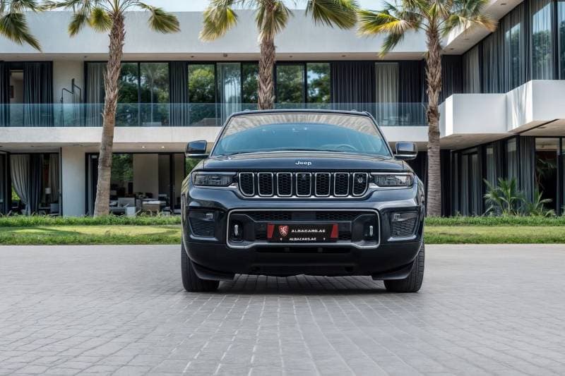 2024 Jeep Grand Cherokee thumbnail 4