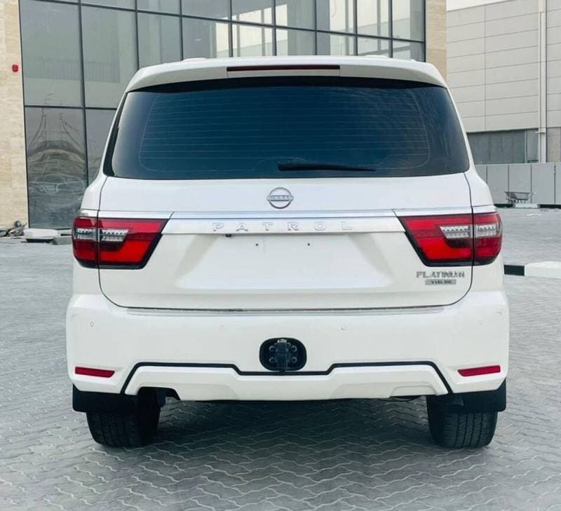 2014 Nissan Patrol LE PLATINUM thumbnail 4