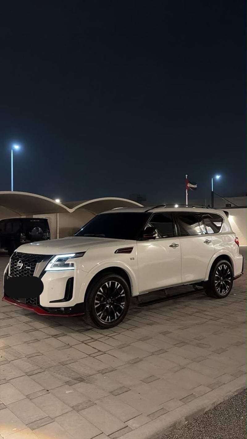 2021 Nissan Patrol NISMO thumbnail 2