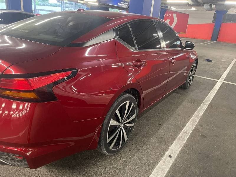 2019 Nissan Altima thumbnail 5