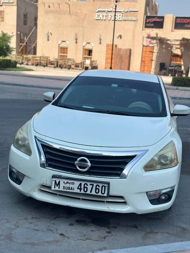 2013 Nissan Altima SV thumbnail 2