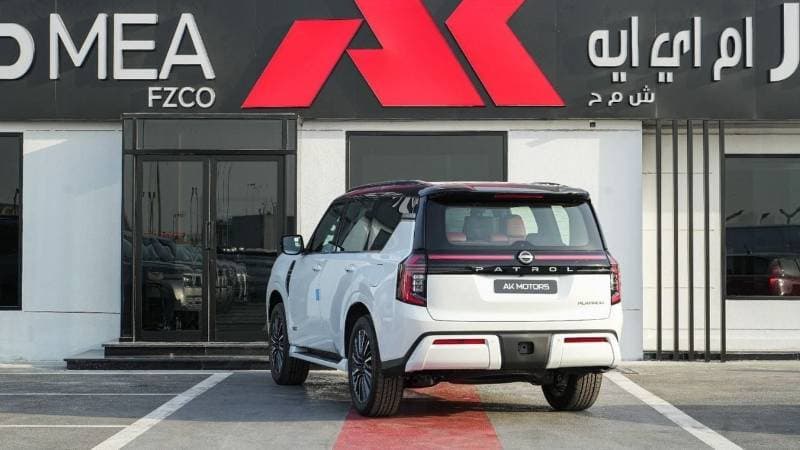 2026 Nissan Patrol LE PLATINUM CITY thumbnail 4