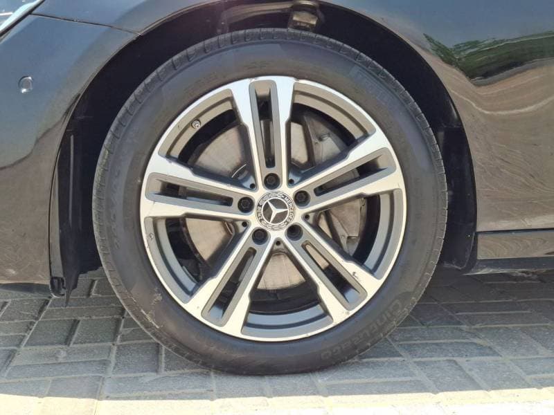 2021 Mercedes Benz E350 4MATIC thumbnail 8
