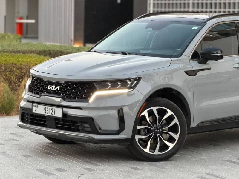 2022 Kia Sorento SX thumbnail 2