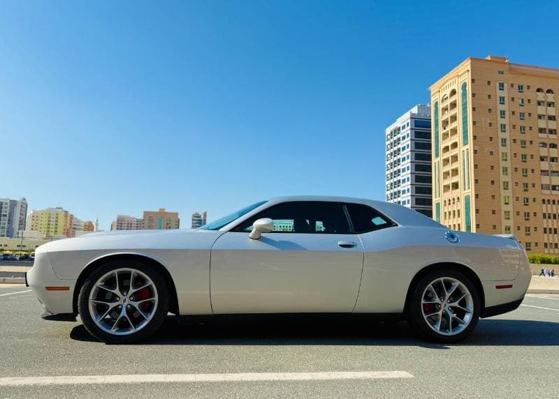 2022 Dodge Challenger GT thumbnail 7