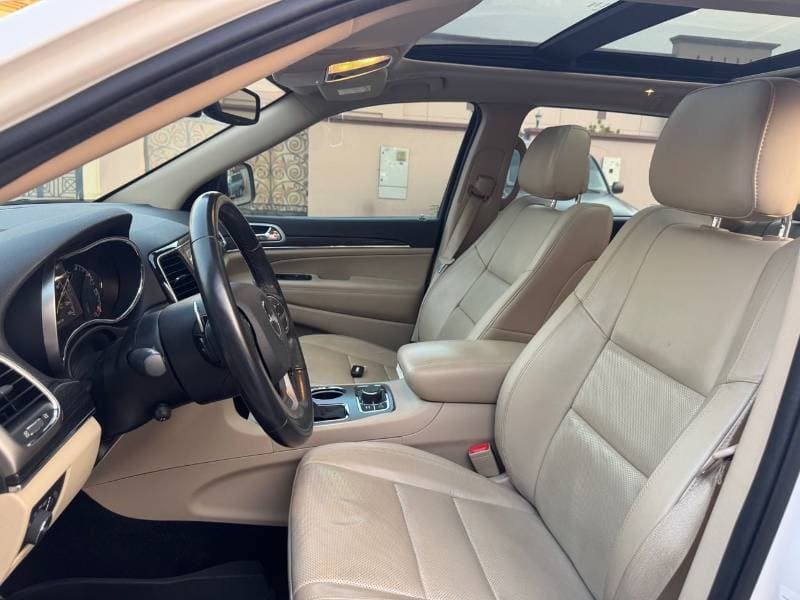 2021 Jeep Grand Cherokee LIMITED thumbnail 2