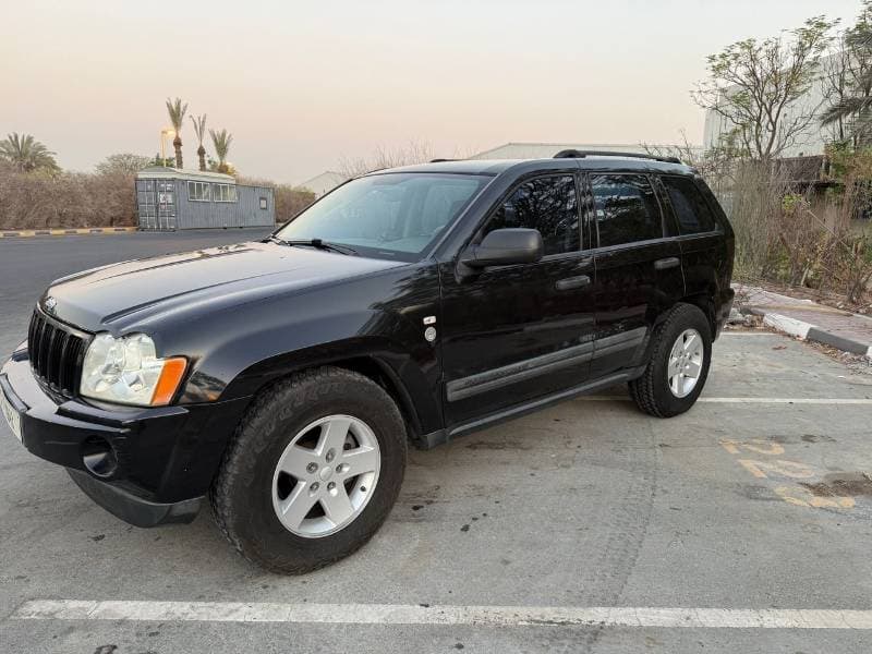 2007 Jeep Grand Cherokee thumbnail 4