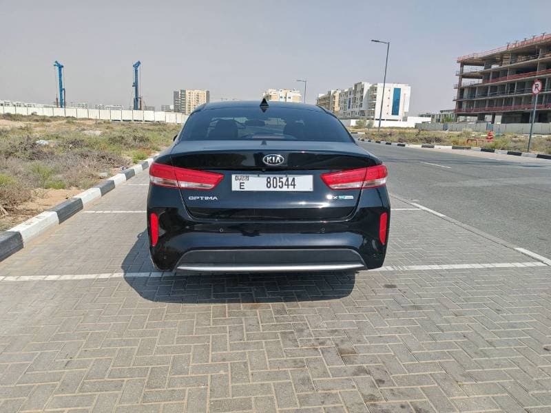 2017 Kia Optima thumbnail 4