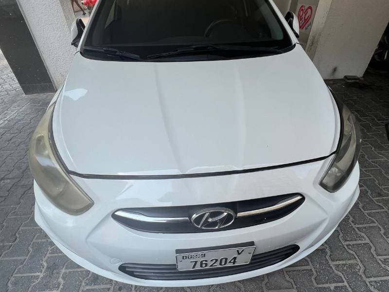 2016 Hyundai Accent GLS thumbnail 2