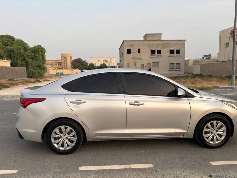2020 Hyundai Accent GL MID thumbnail 8
