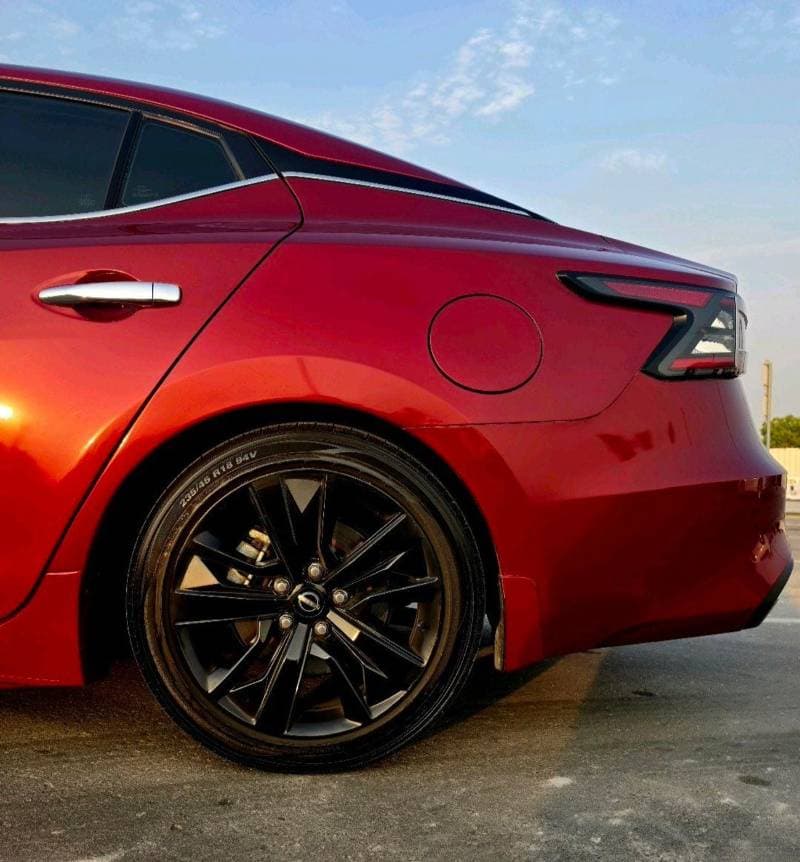 2023 Nissan Maxima SV thumbnail 4