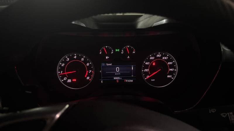 2021 Chevrolet Camaro thumbnail 2