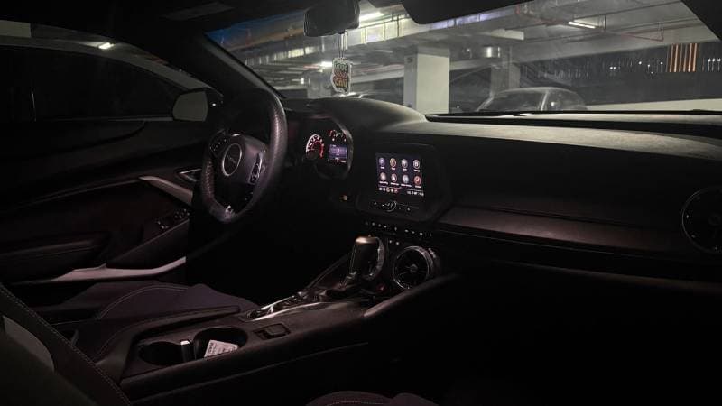 2021 Chevrolet Camaro thumbnail 3