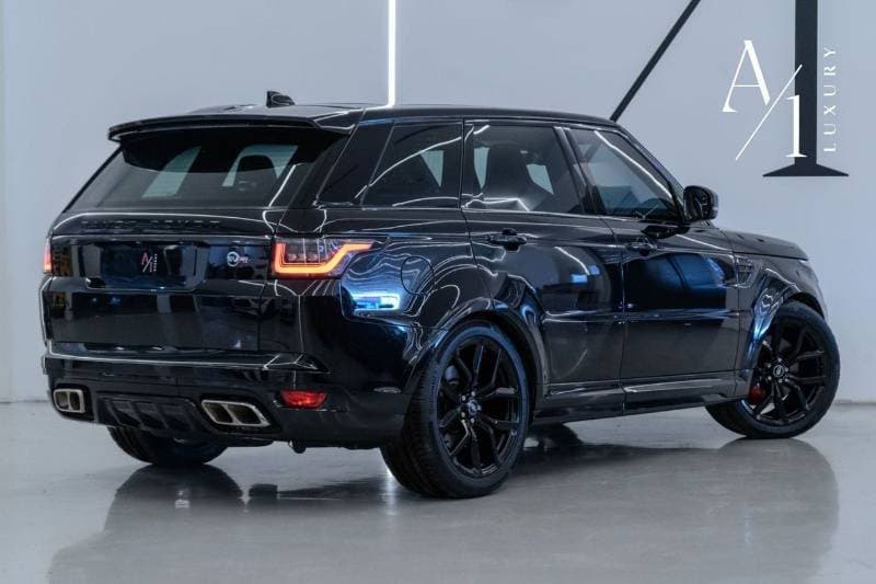 2021 Land Rover Range Rover Sport SVR thumbnail 3