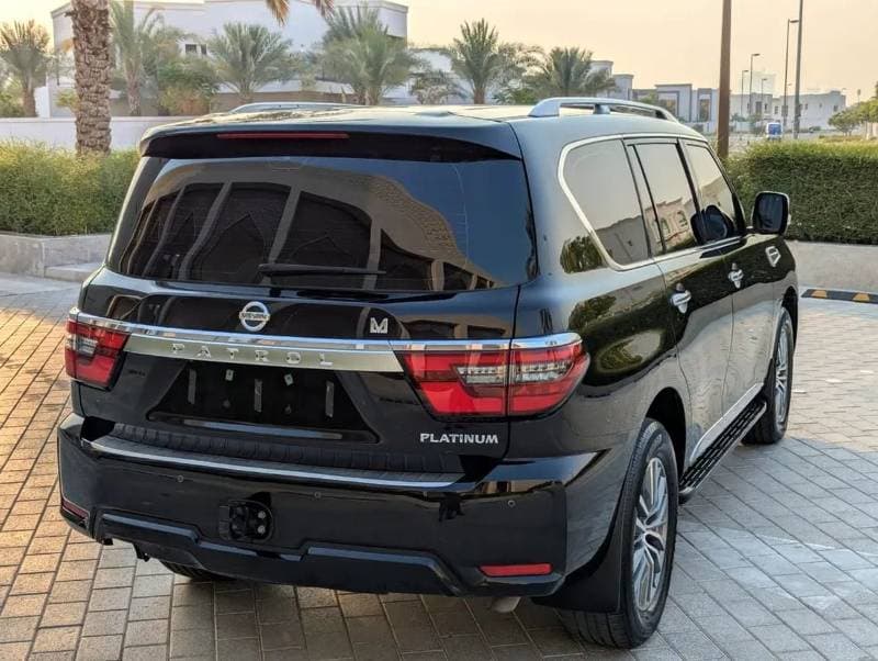 2020 Nissan Patrol SE PLATINUM CITY thumbnail 3