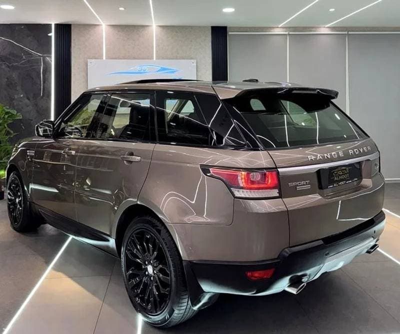 2016 Land Rover Range Rover Sport SUPERCHARGED thumbnail 4