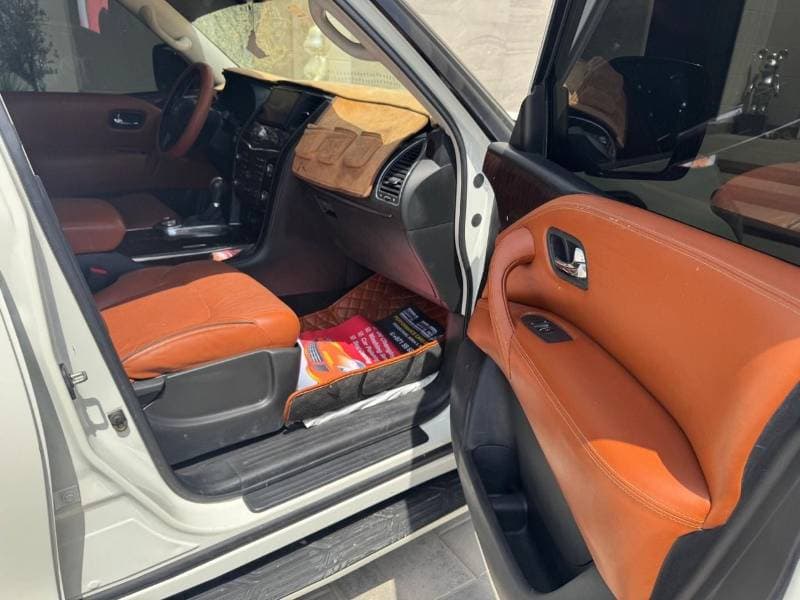2019 Nissan Patrol XE thumbnail 7