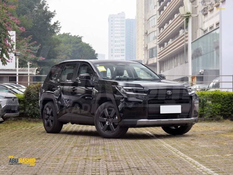 2026 Toyota RAV4 XLE HEV thumbnail 3