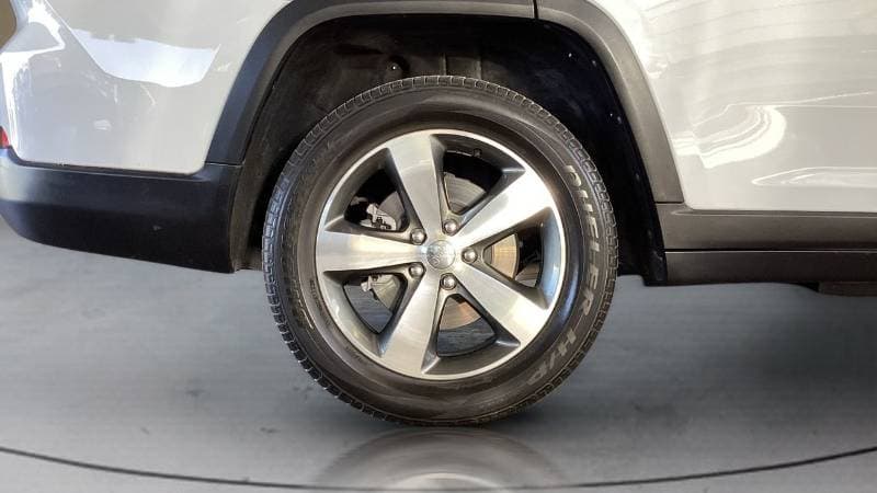 2022 Jeep Grand Cherokee LIMITED PLUS thumbnail 8