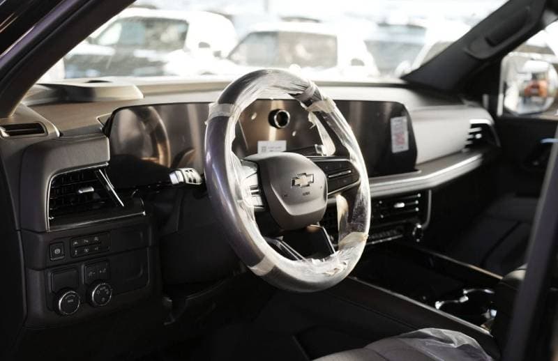 2026 Chevrolet Tahoe LS 5.3L V8 thumbnail 8