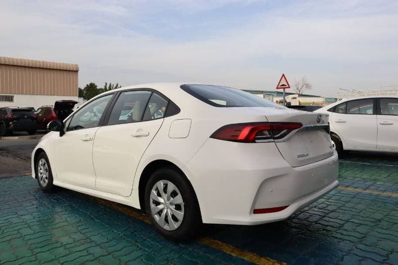 2021 Toyota Corolla XLI thumbnail 8