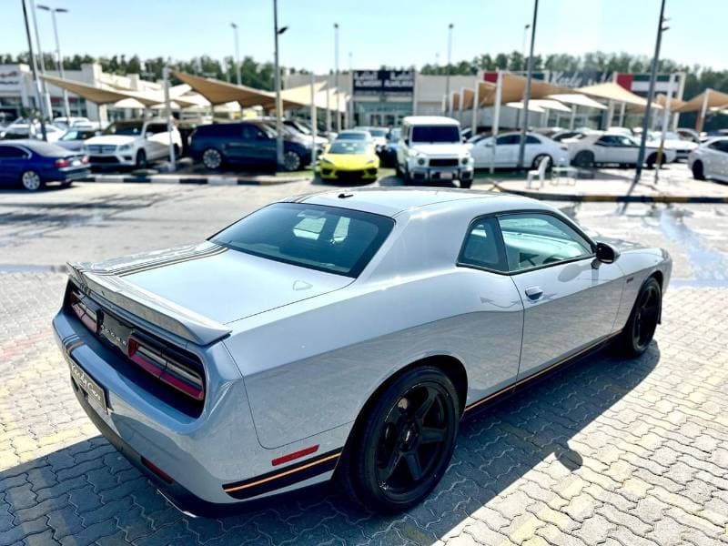 2021 Dodge Challenger R/T thumbnail 5