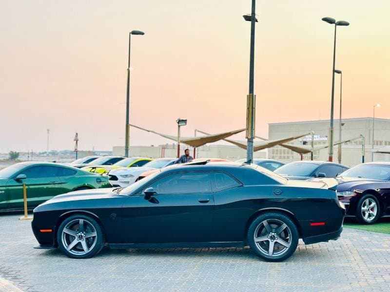 2022 Dodge Challenger thumbnail 8