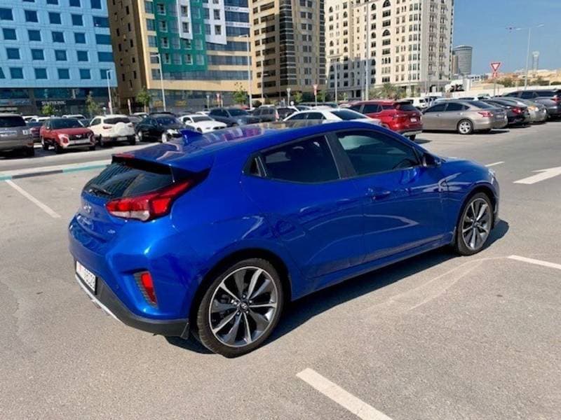 2019 Hyundai Veloster thumbnail 4