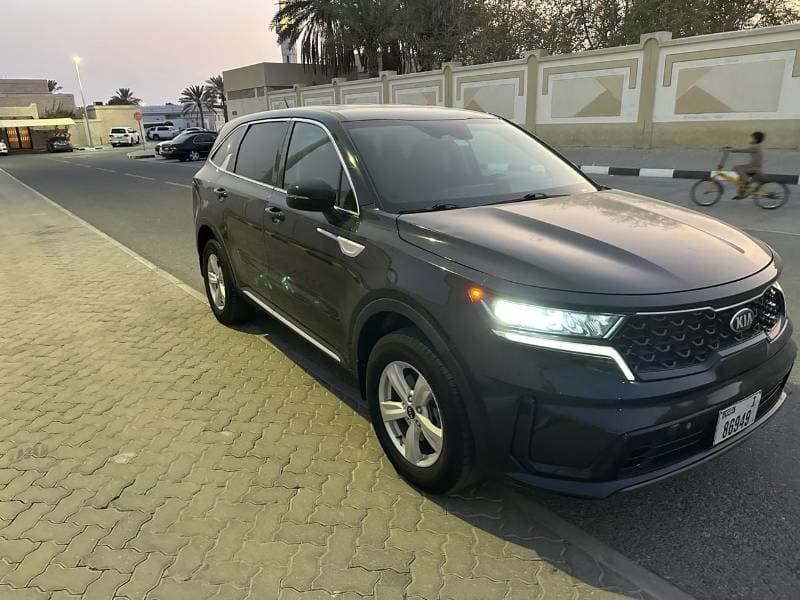 2021 Kia Sorento LX thumbnail 5