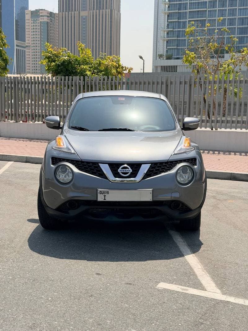 2016 Nissan Juke S thumbnail 2
