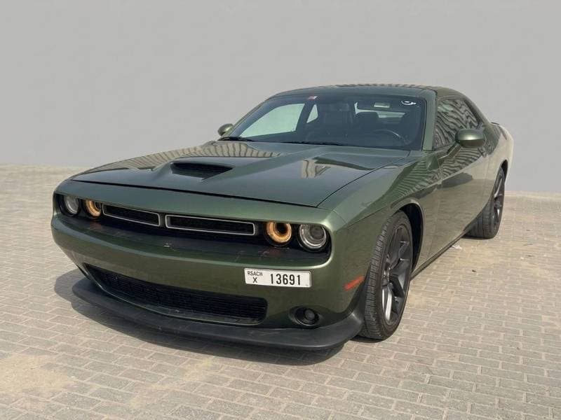 2020 Dodge Challenger SXT thumbnail 2