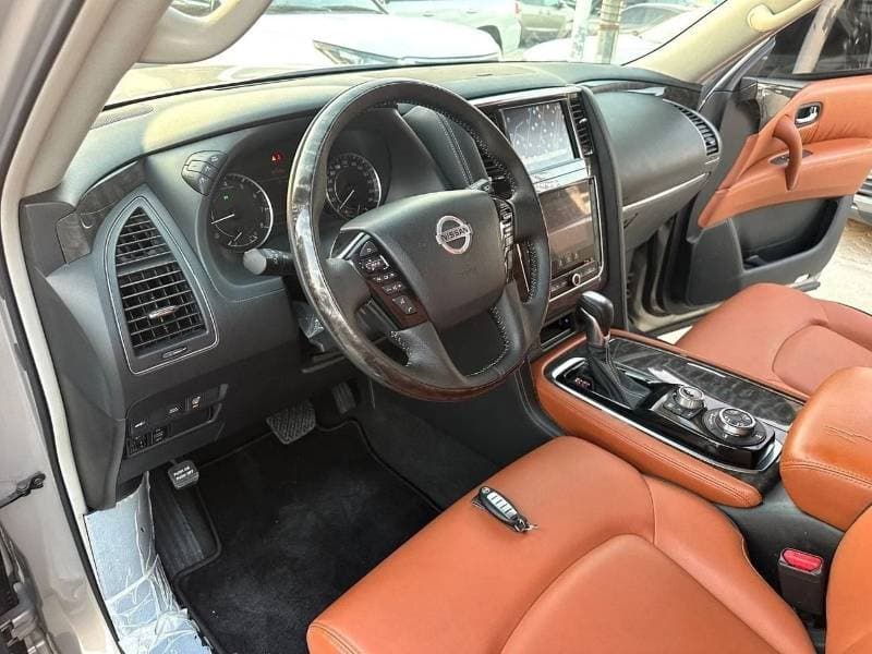 2021 Nissan Patrol SE PLATINUM CITY thumbnail 4