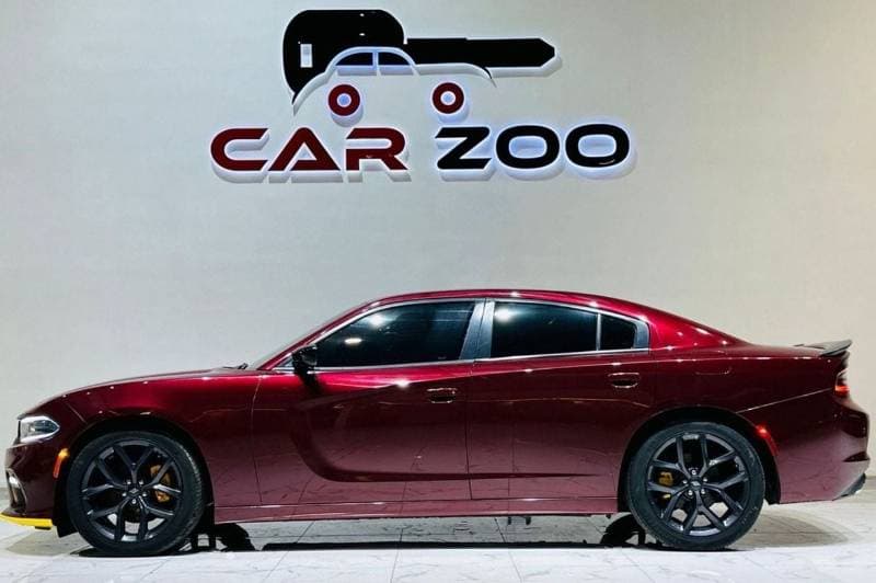 2020 Dodge Charger SXT thumbnail 2