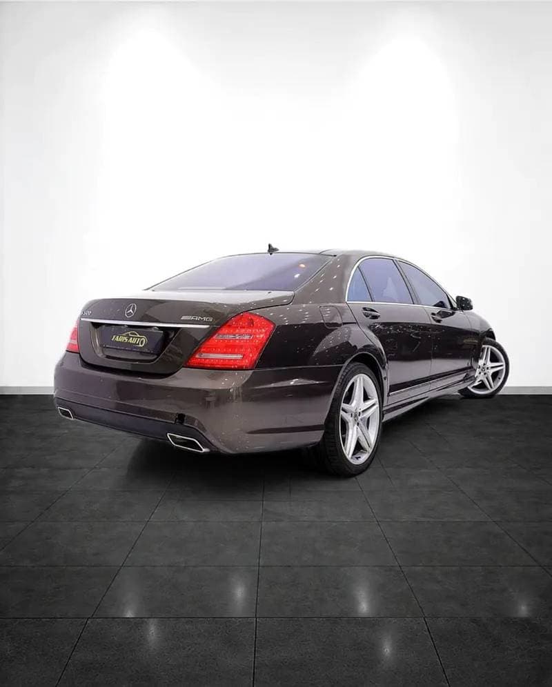 2011 Mercedes Benz S500 AMG PREMIUM thumbnail 4