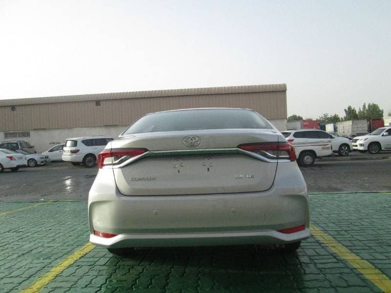 2020 Toyota Corolla XLI thumbnail 4