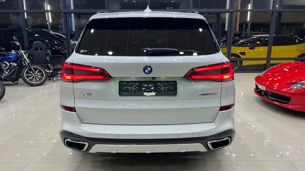 2019 BMW X5 50i xDrive thumbnail 4