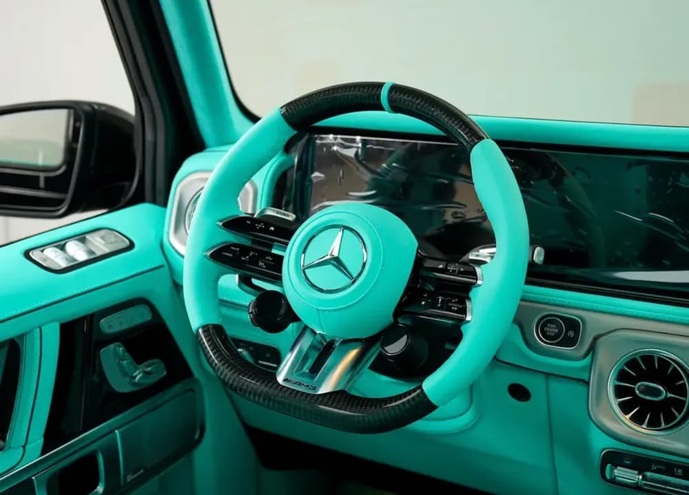 2026 Mercedes-Benz G 63 AMG thumbnail 3