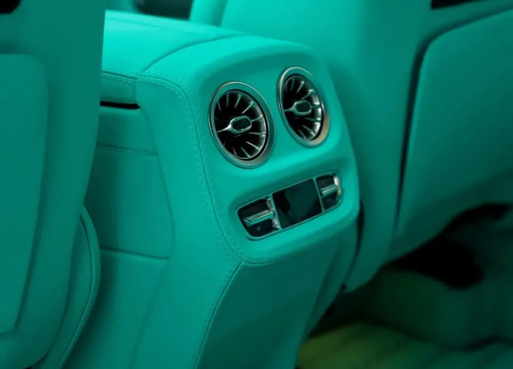 2026 Mercedes-Benz G 63 AMG thumbnail 4