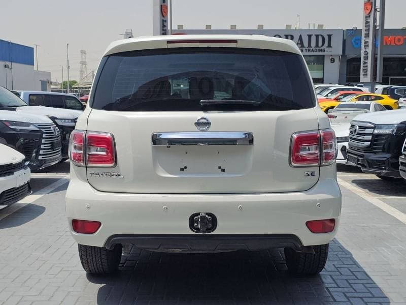 2017 Nissan Patrol SE T2 LEATHER thumbnail 5