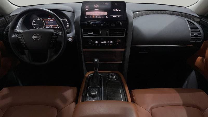 2024 Nissan Patrol SE TITANIUM thumbnail 7