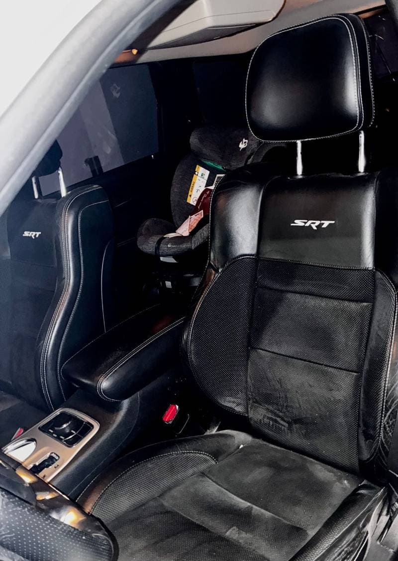 2013 Jeep Grand Cherokee SRT8 thumbnail 4