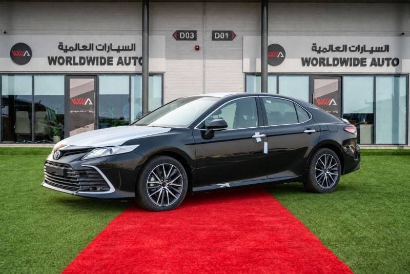 2024 Toyota Camry GLE X thumbnail 5