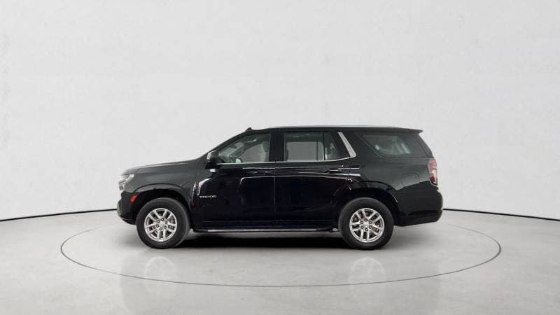 2024 Chevrolet Tahoe LS thumbnail 4