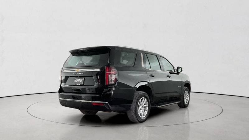 2024 Chevrolet Tahoe LS thumbnail 6