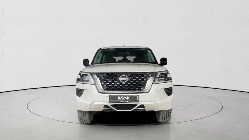 2022 Nissan Patrol LE T1 thumbnail 5