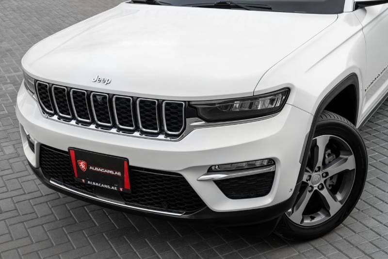 2023 Jeep Grand Cherokee thumbnail 7