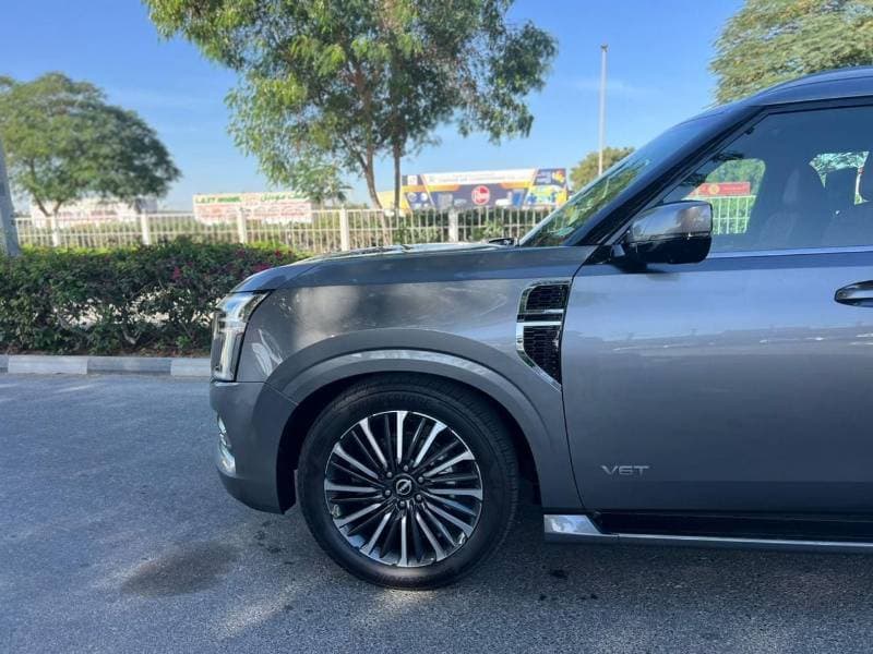 2026 Nissan Patrol LE PLATINUM CITY thumbnail 3