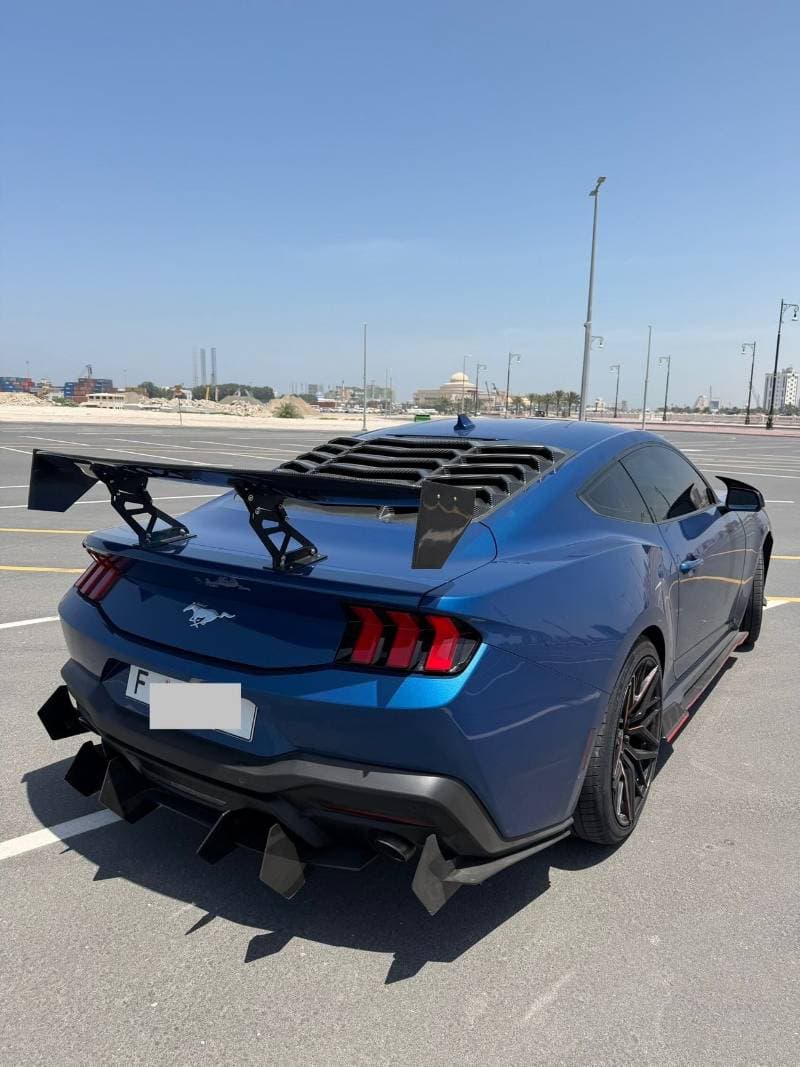 2024 Ford Mustang PREMIUM thumbnail 5